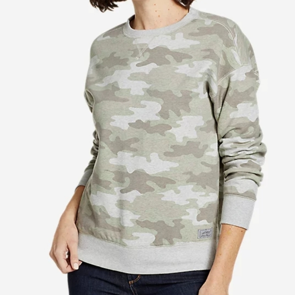 Eddie Bauer Camo sweatshirt.size small.